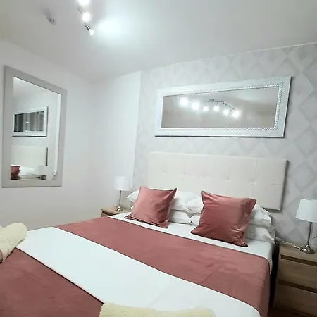 Americas, Ph317 With Pool Next To The Ocean *